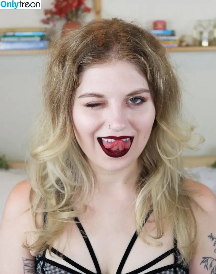 Miss Mousie Mouse nude photo #0050 (Yogscast / _mousie_mouse / miss.mouse97 / missmousiemouse)