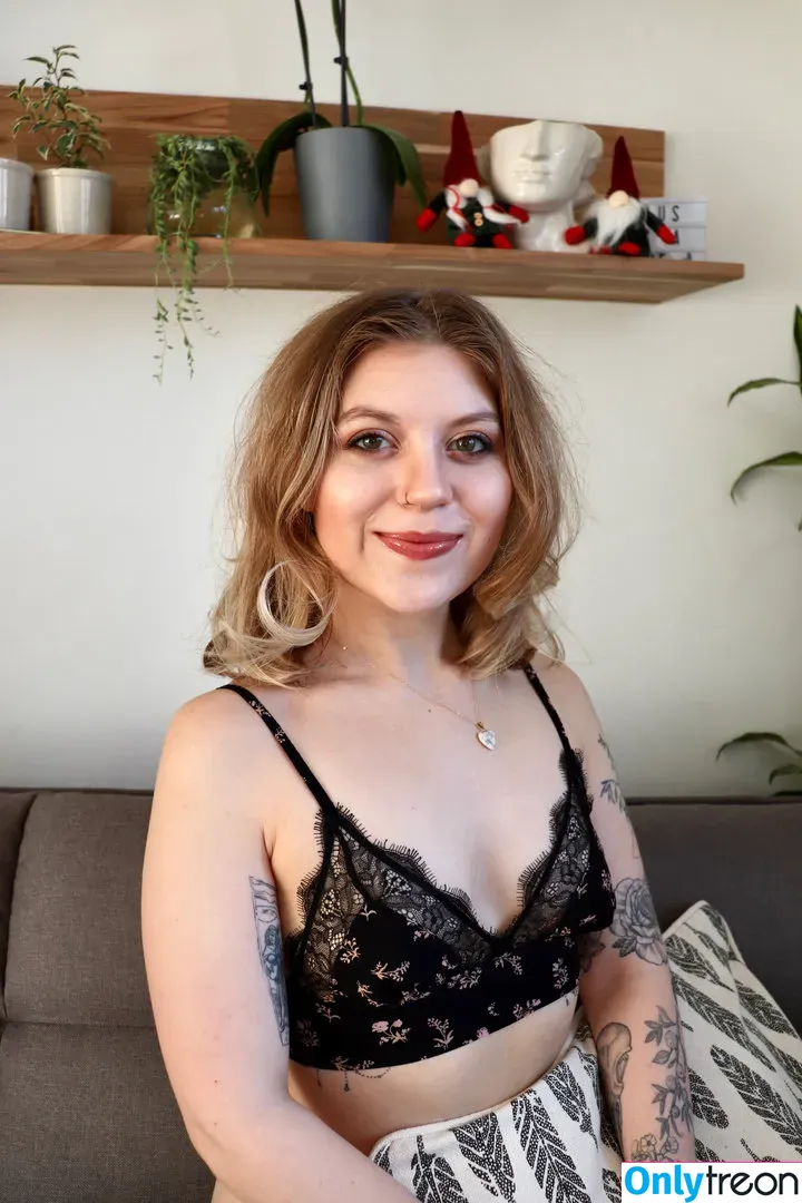 Miss Mousie Mouse nude photo #0101 (Yogscast / _mousie_mouse / miss.mouse97 / missmousiemouse)