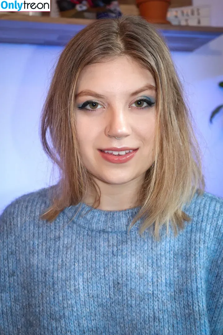 Miss Mousie Mouse nude photo #0109 (Yogscast / _mousie_mouse / miss.mouse97 / missmousiemouse)