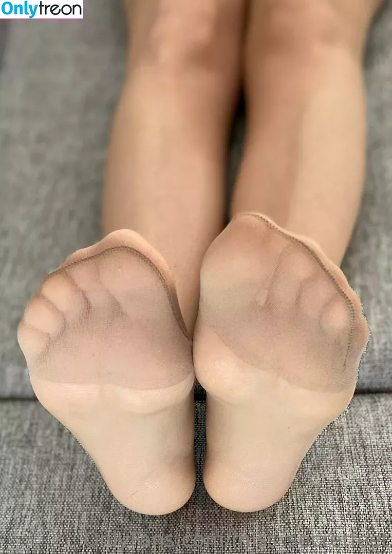 miss_secretfeet nude photo #0004 (miss_secret_91)