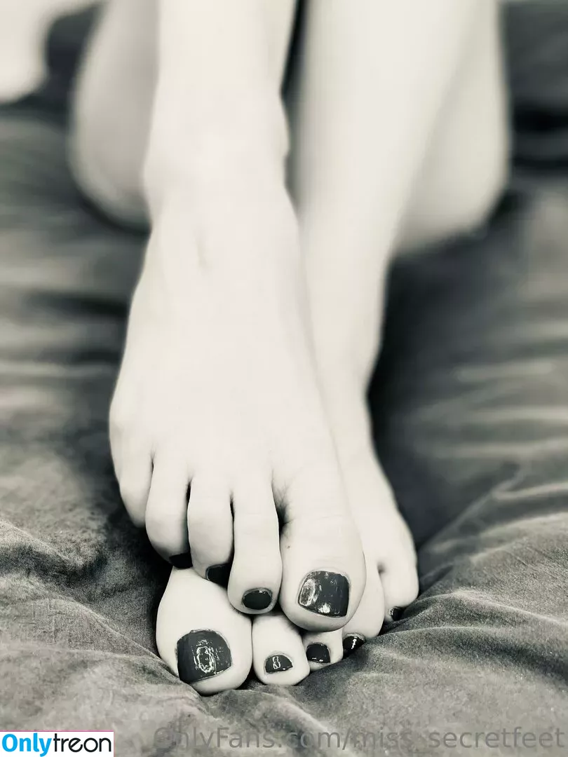 miss_secretfeet голая photo #0019 (miss_secret_91)