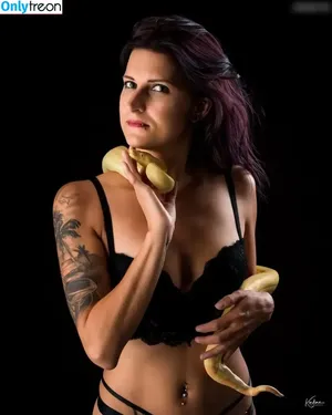 Miss Wandelbar / booty.inked.babe.23 / miss_wandelbar_2.0 nude photo #0012