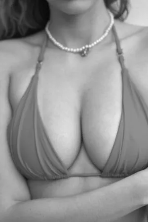 Miss.x.bee / miss.xbee / misssxbee nude photo #0067