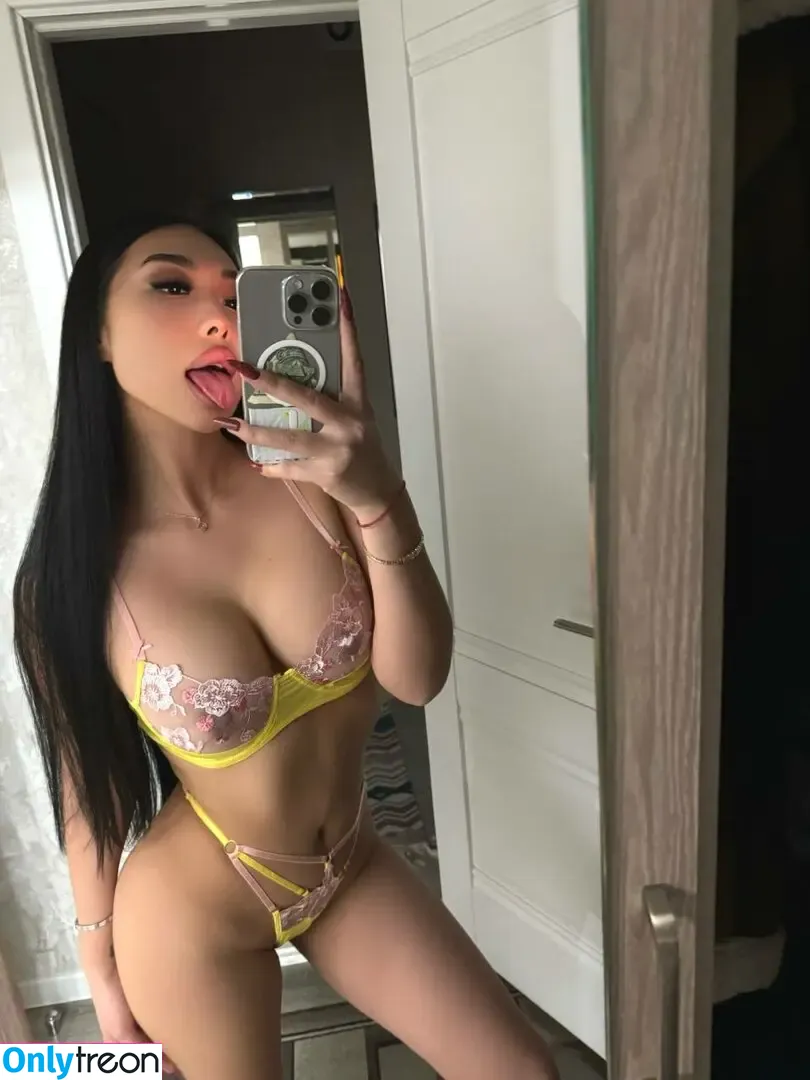 Missaiss_ / icebabysexy nude photo #0031 (Missaiss_)