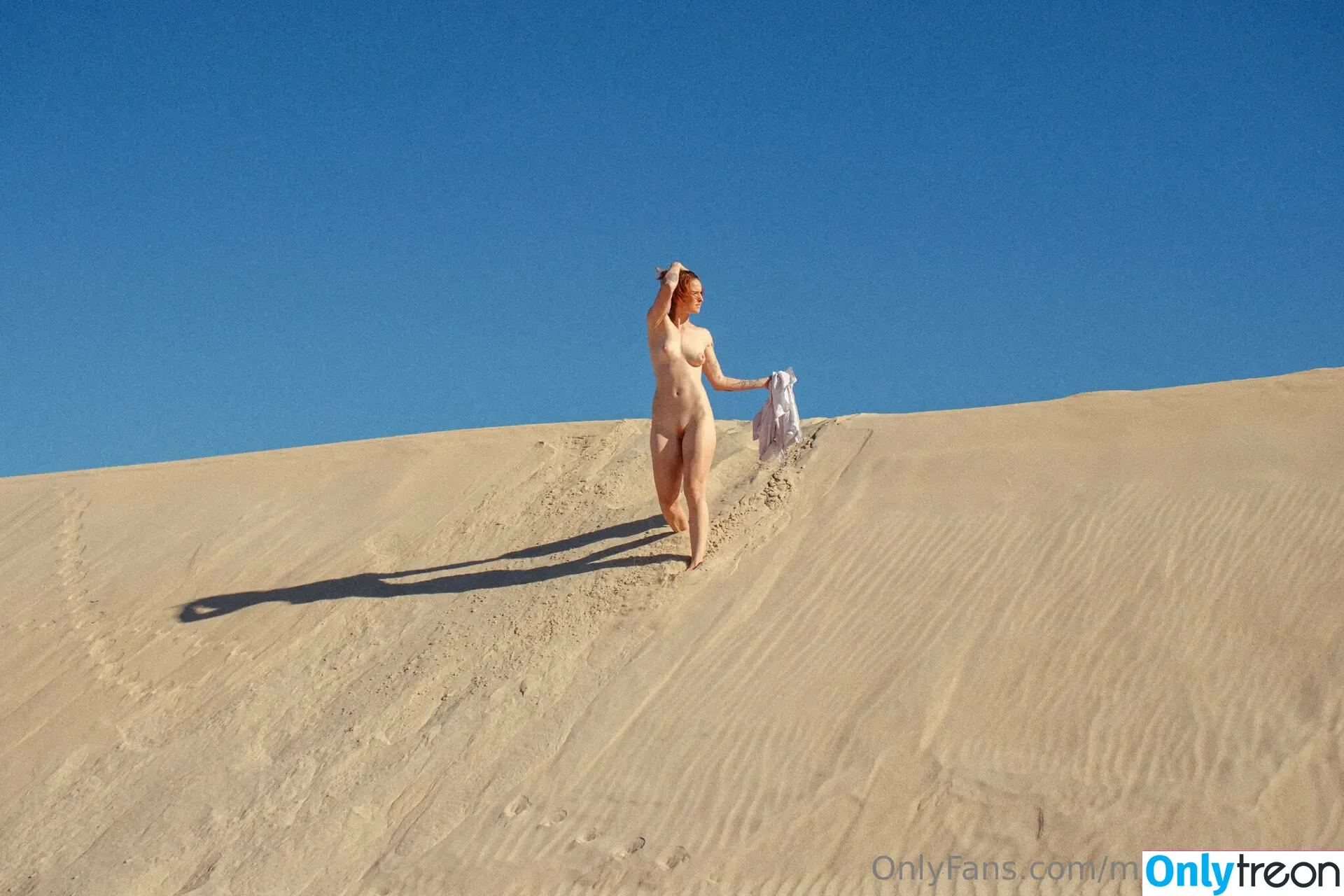 missalexthorn nude photo #0396 (missalexthorn)