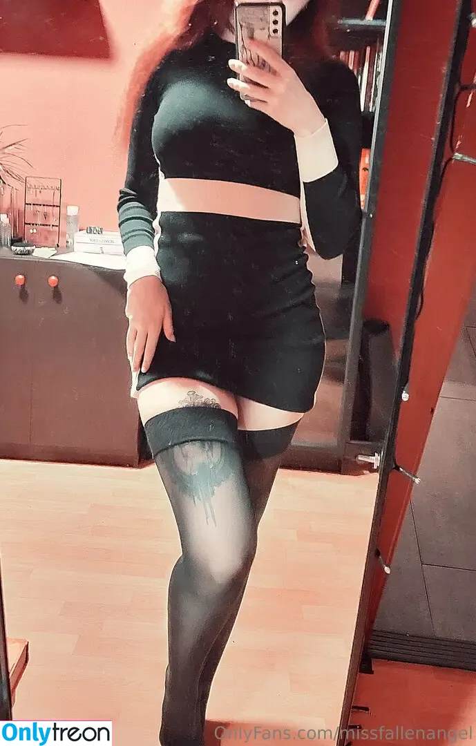 missfallenangel голая photo #0007 (missfallenangel)