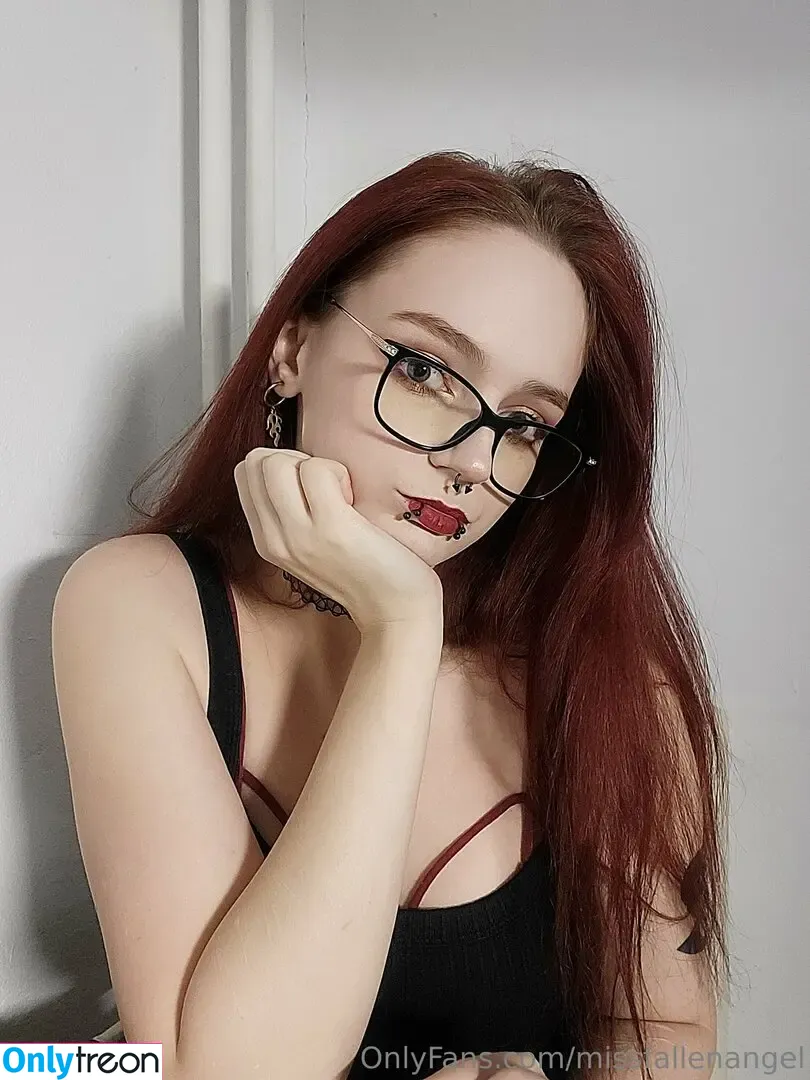 missfallenangel голая photo #0014 (missfallenangel)