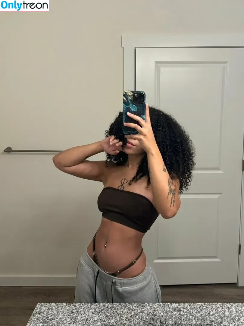 missfrizz голая photo #0038 (missfrizz)
