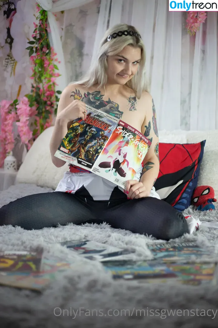 missgwenstacy голая photo #0003 (gwenstacywild)