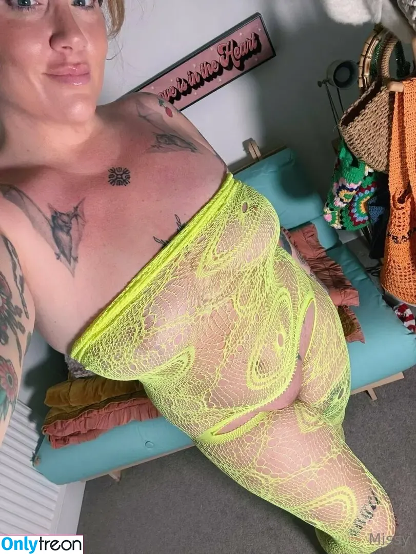 misshawthorn nude photo #0283 (misshawthorn_2)