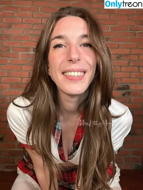 misskittymeow nude photo #0171 (miss.kitty.meow)