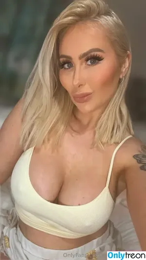 misslaken / misslake nude photo #0001