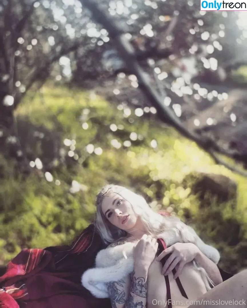 misslovelock голая photo #0308 (misslove.lock)