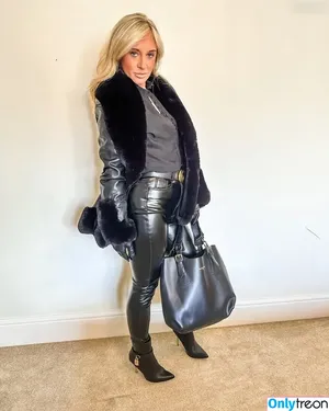 misslulustevens / misslululeather nude photo #0011