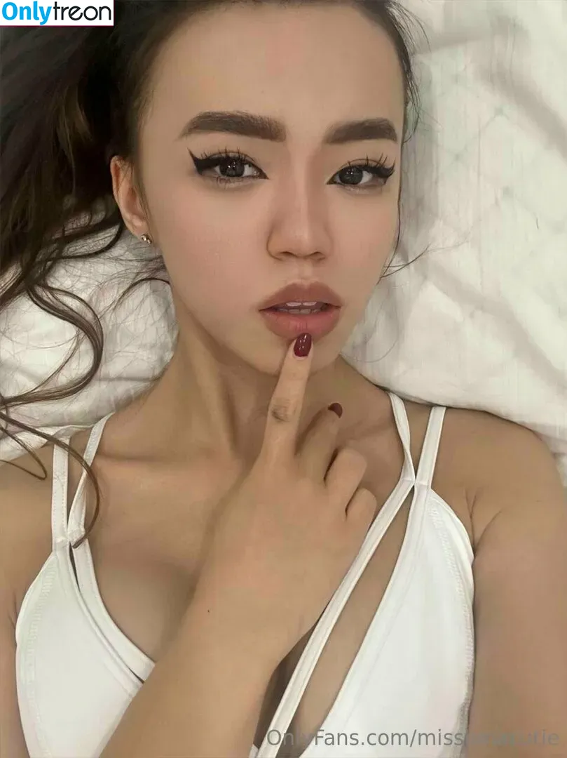 misslunacutie nude photo #0108 (Lunawrldxo / misslunacam)