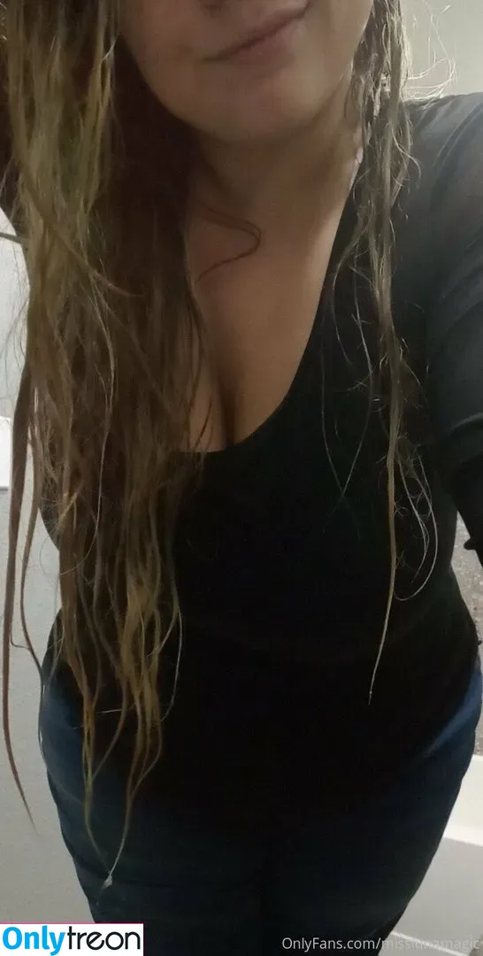 misslunamagic nude photo #0170 (miss_lunamagic)