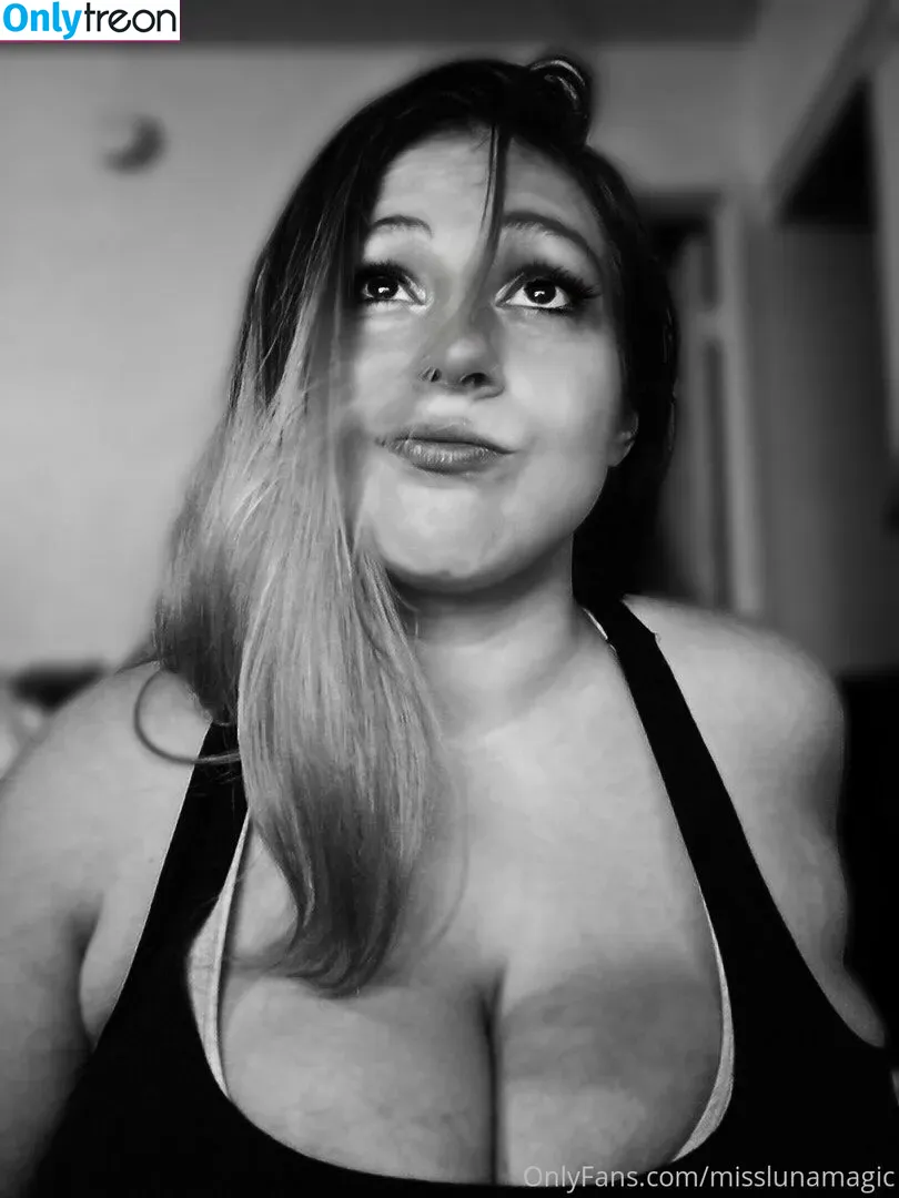 misslunamagic nude photo #0191 (miss_lunamagic)