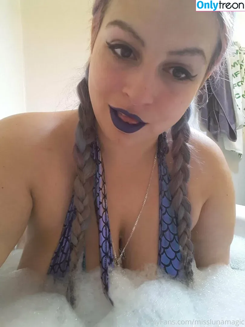 misslunamagic nude photo #0225 (miss_lunamagic)