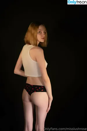 Misslushrose / brittney-bush / lilmissross / misslushrose222 nude photo #0280