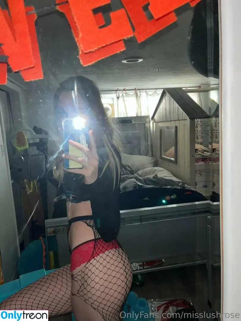 Misslushrose nude photo #0051 (brittney-bush / lilmissross / misslushrose222)