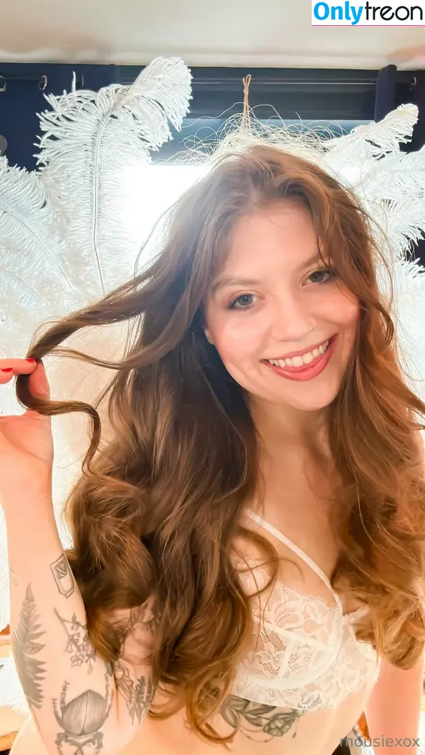 MissMousieMouse nude photo #0118 (Mousie / Yogscast / _mousie_mouse)