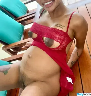 MissPiggyNyc / AmberAspen2 / misspiggyny nude photo #0036