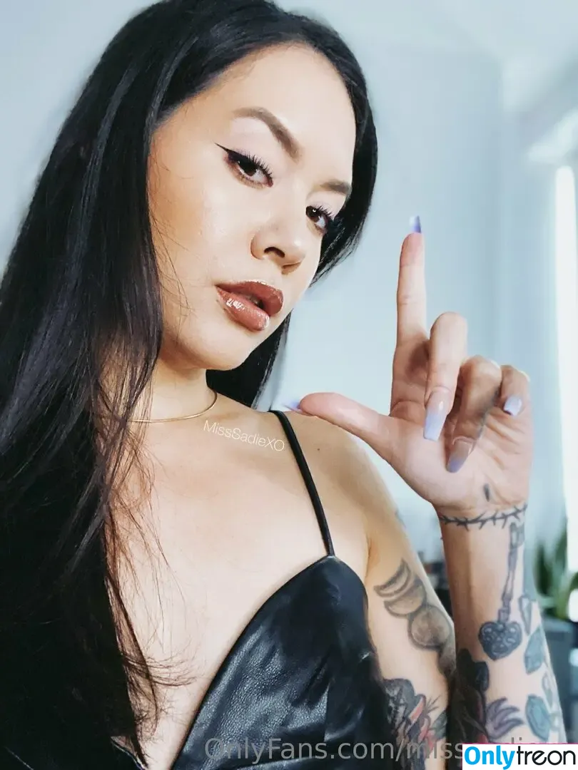 misssadiexo nude photo #0010 (misssadiexo)