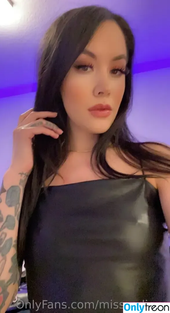misssadiexo nude photo #0023 (misssadiexo)