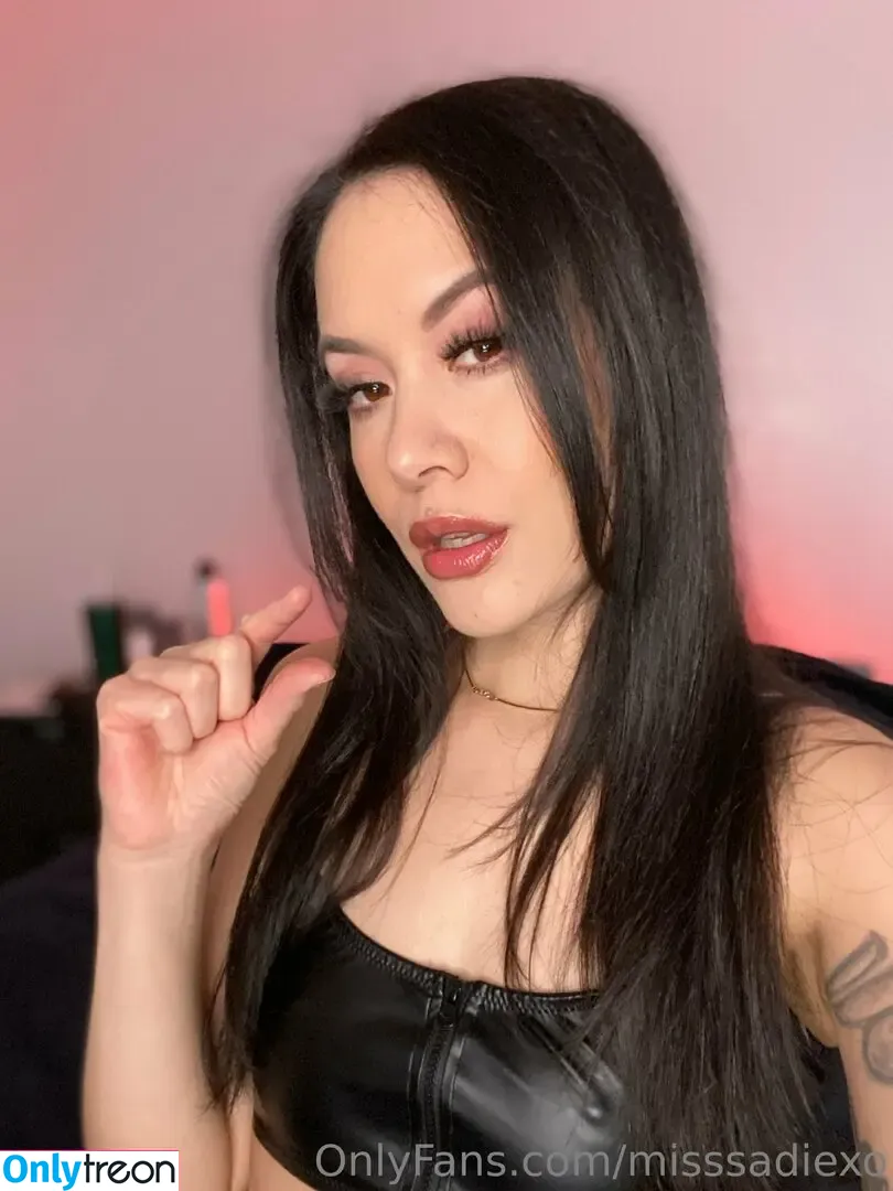 misssadiexo nude photo #0026 (misssadiexo)