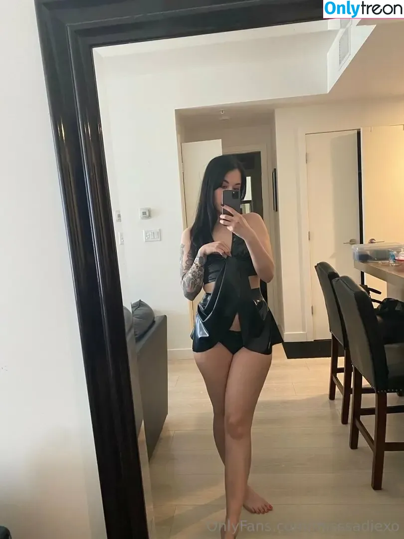 misssadiexo nude photo #0068 (misssadiexo)