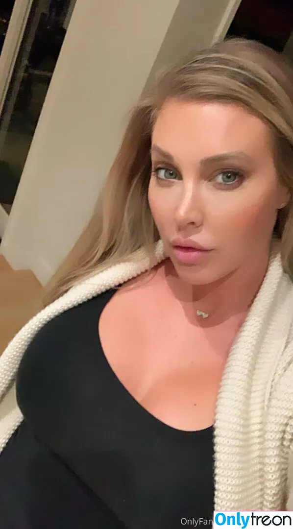 misssaintxxx голая photo #0184 (samantha_saint)