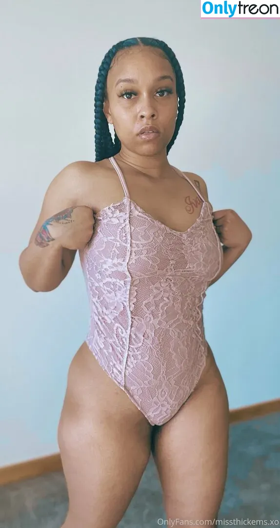 missthickems_xo nude photo #0012 (missthickems.xo / missthickemsttv)