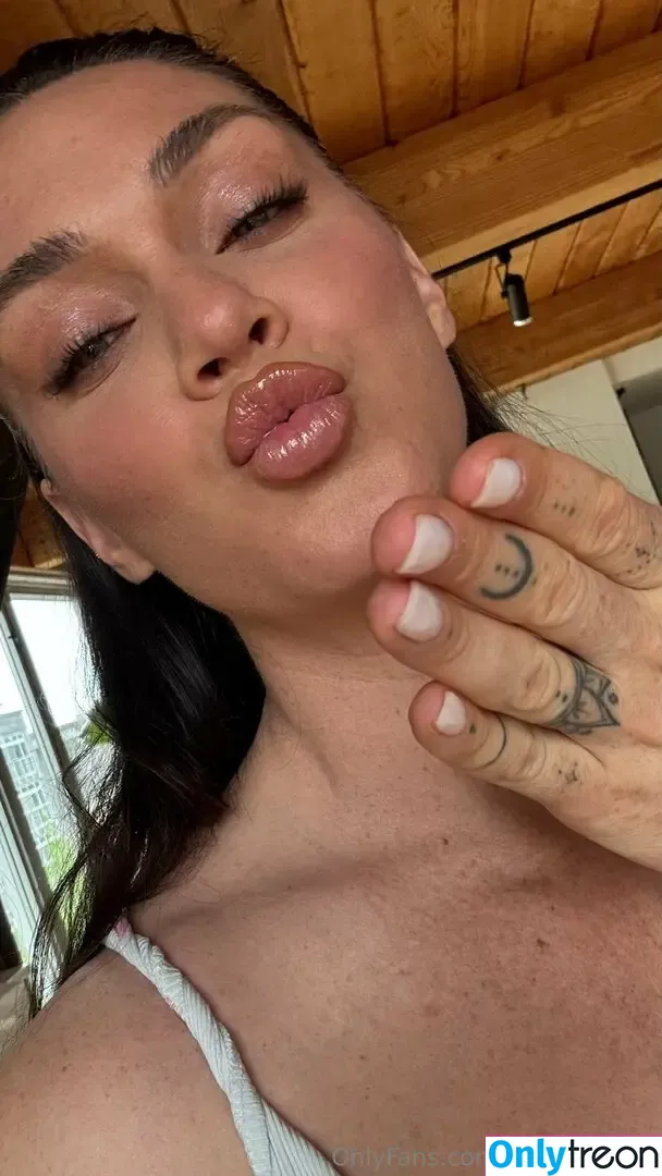 misstylerxxx голая photo #0229 (misstylerxxx)