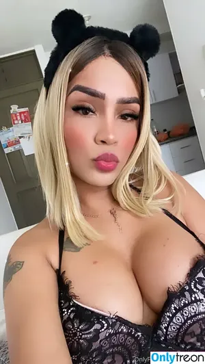 missvalen / docemundodavalen nude photo #0008