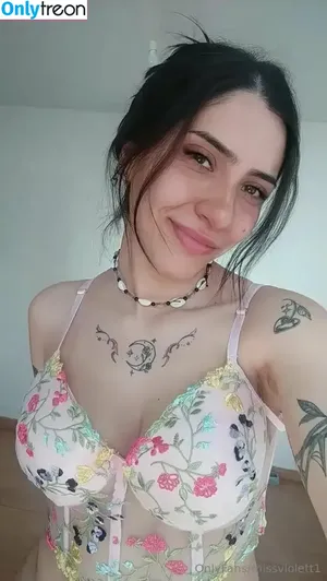 missviolettxxx / missviolet13 nude photo #0024