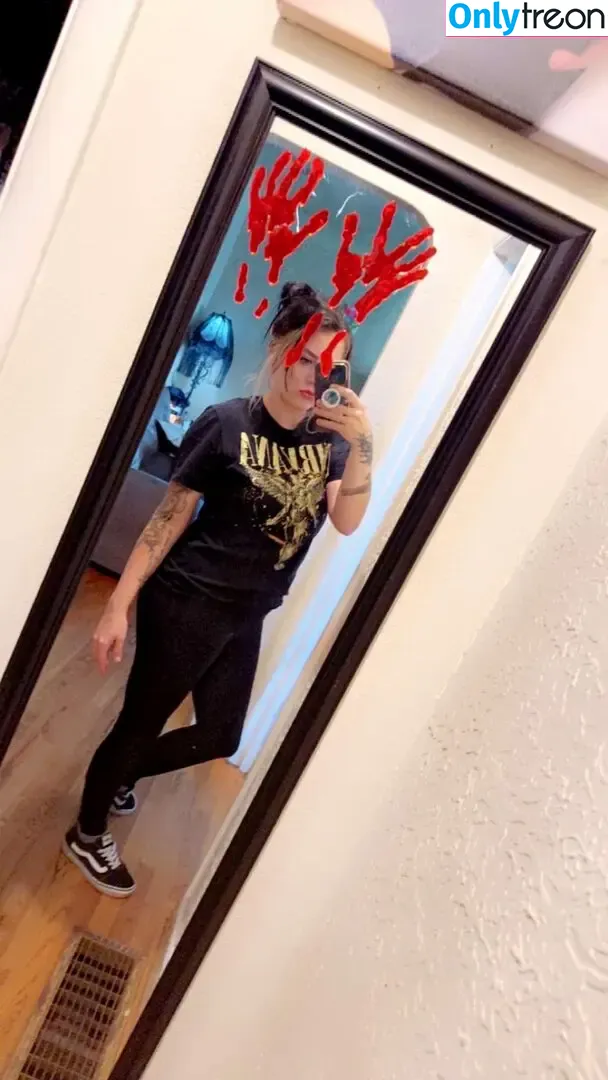 Missyme94 nude photo #0004 (missy94me)