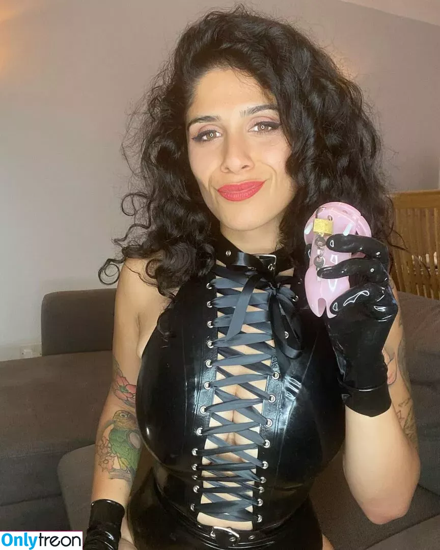 Mistress Sophia Sahara nude photo #0060 (Sophia Sahara / mistresssophiasahara / mssophiasahara / sophiasahara / sophiasaharafree)