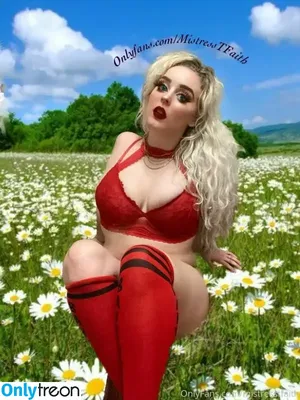 Mistress Trinity Faith / mistress_tfaith3 / mistresstfaith nude photo #0051