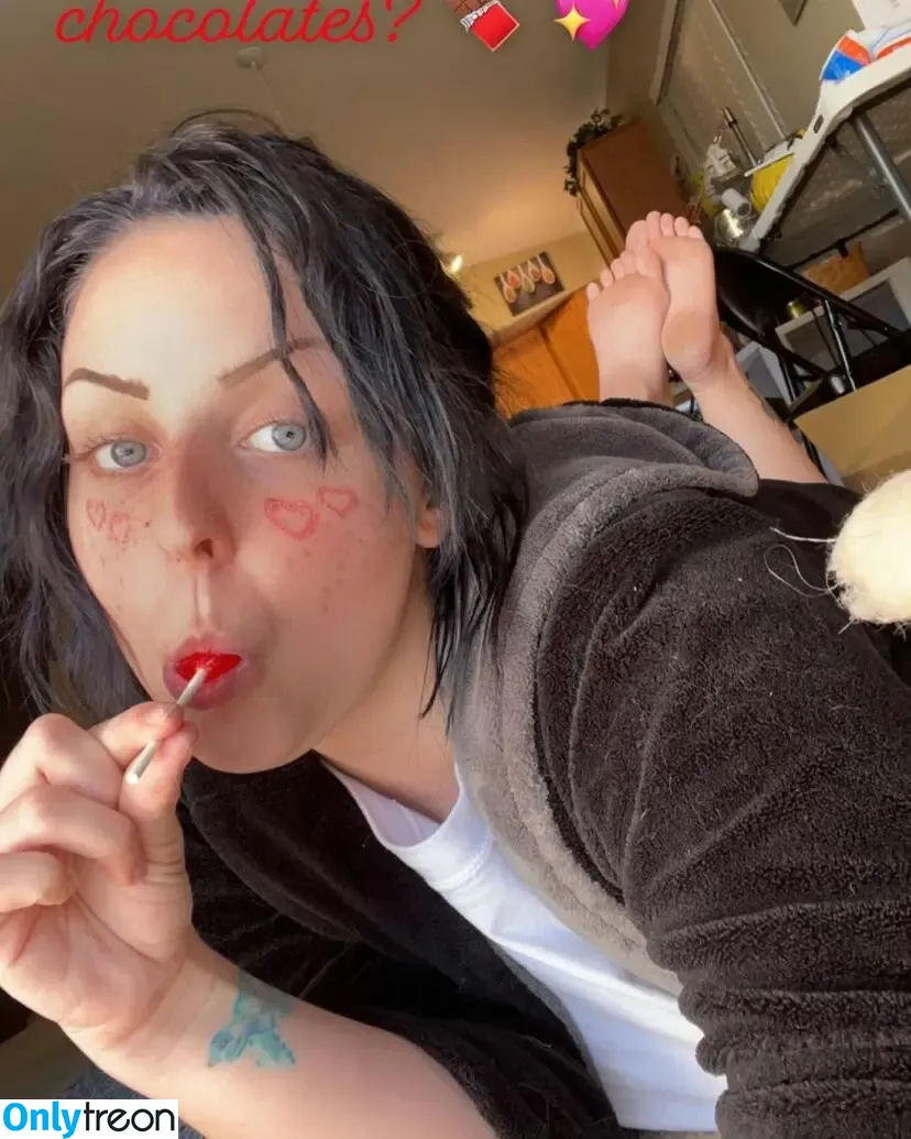 Mistress Trinity Faith nude photo #0034 (mistress_tfaith3 / mistresstfaith)