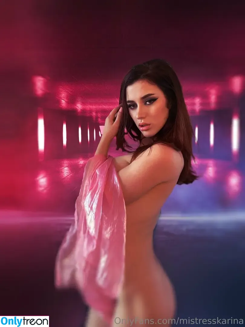 mistresskarina nude photo #0160 (mistresskarina8)