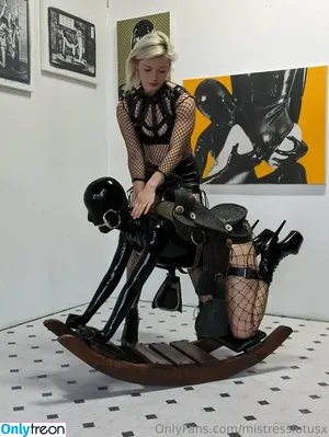 MistressLotusX / mistress.lotus.x nude photo #0205