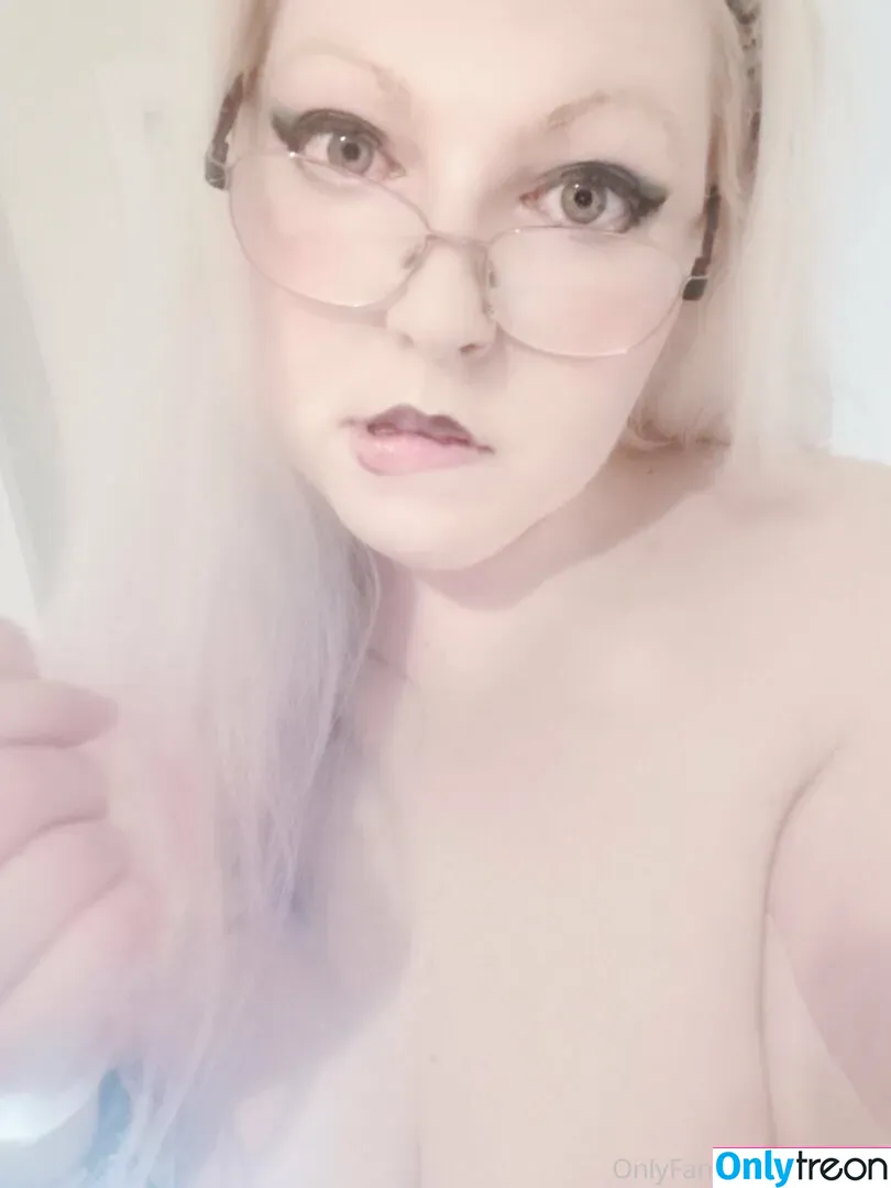 mistressmel1 nude photo #0025 (mistressmel1)