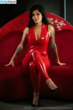 mistresssophiasahara / sophiasaharabackup фото голая #0386