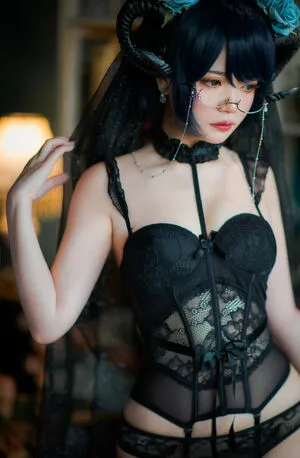 miu_cosplayer / Milky_choco93 / ミウ Cosplayer фото голая #0072