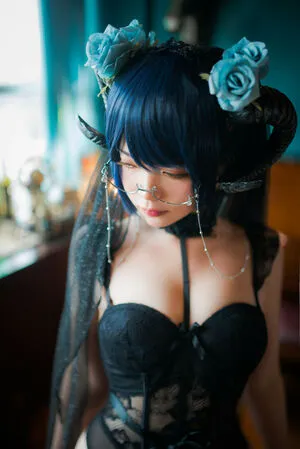 miu_cosplayer / Milky_choco93 / ミウ Cosplayer фото голая #0077