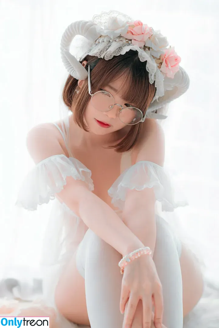miu_cosplayer nude photo #0013 (Milky_choco93 / ミウ Cosplayer)