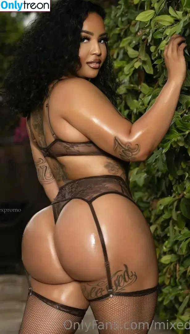 MixedBabie02 nude photo #0004 (YouneedLan / renee_6_02_20)
