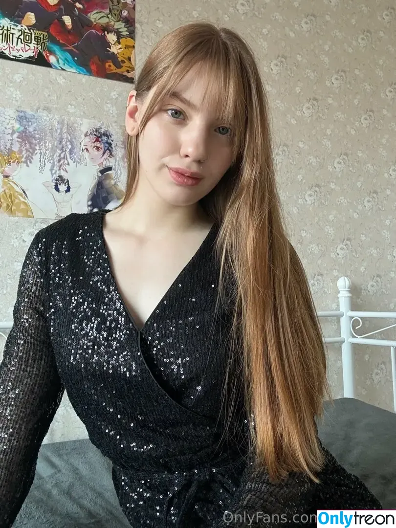 miyhikari голая photo #0031 (mihikabirmiwal)