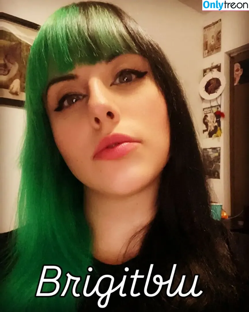 Miz.blu голая photo #0018 (mizblu / xxxsweatypiexxx)