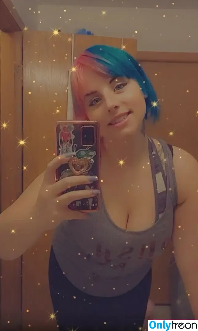 Miz.blu nude photo #0021 (mizblu / xxxsweatypiexxx)